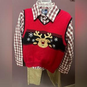 Boys Izod 3 piece outfit.